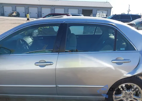 2006 Honda Accord 2.4 Ex из США, поврежденный, VIN 1HGCM56776A153434